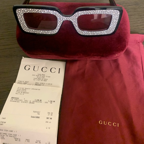 COPY - Beautiful  Rectangular frame Gucci Sun glasses with crystals Hollywood f… - Picture 5 of 8